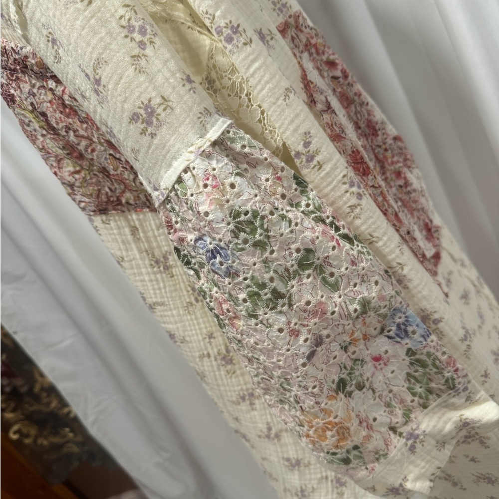 POL Floral Lace Shirt Jacket - Picture 9 of 9